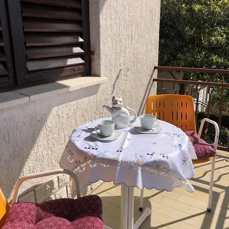 公寓 Stefanija 诺维·维诺多尔斯基